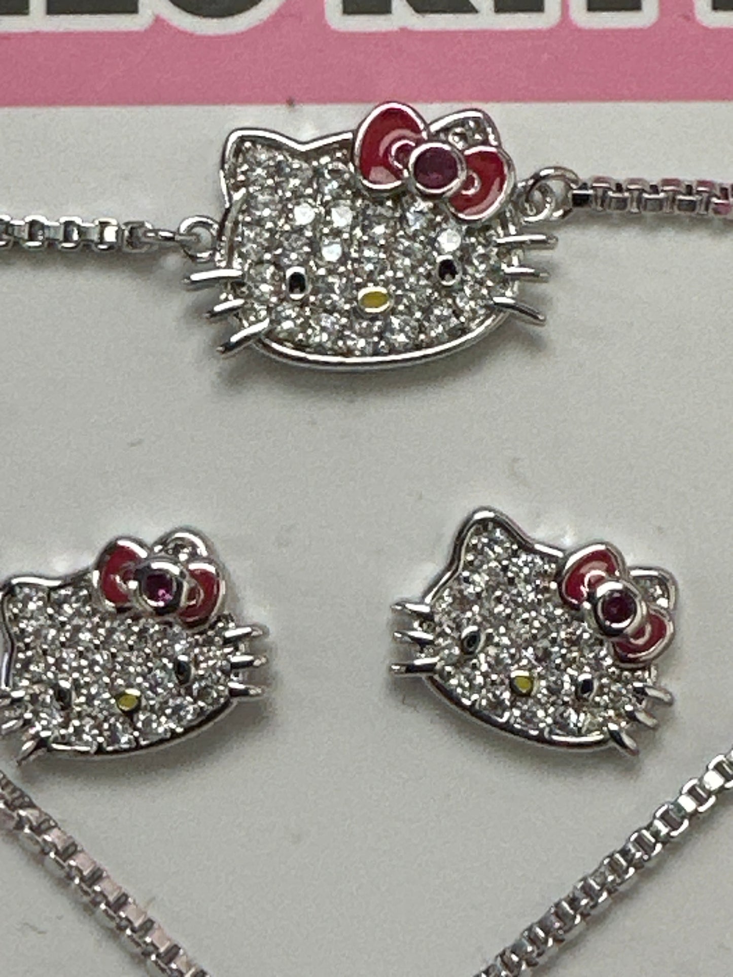 Hello Kitty Bracelet & Earrings Set - Head w/Bow