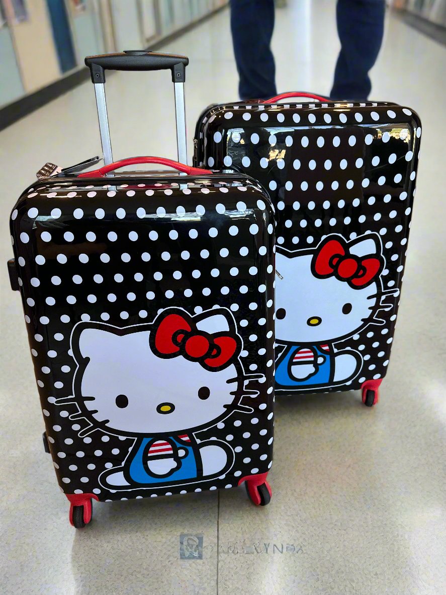 Hello Kitty Hard case Spinner Luggage Set