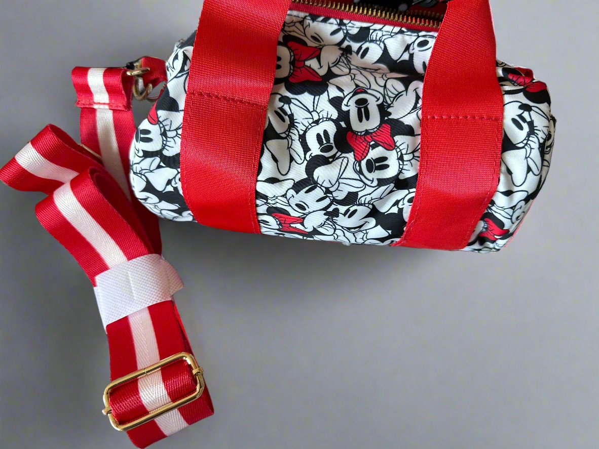 Disney Minnie Mouse 3 Piece Tote, Mini Duffle & Luggage Tag Set