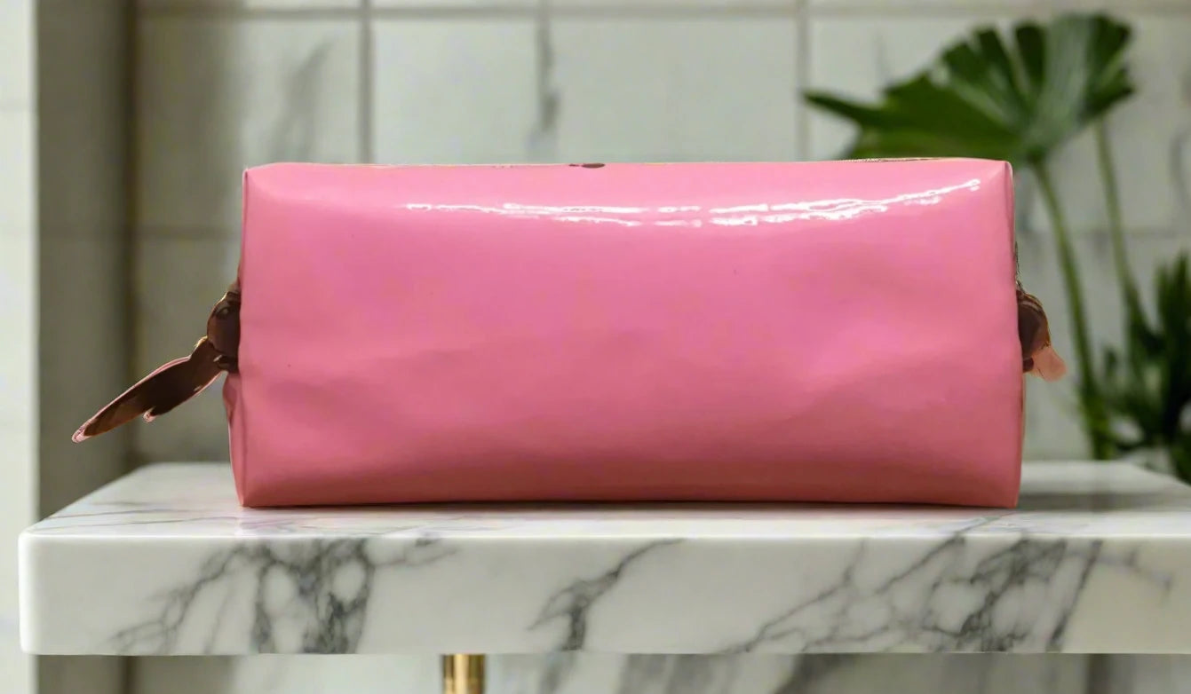 The Creme Shop x Disney Minnie Mouse Makeup Bag