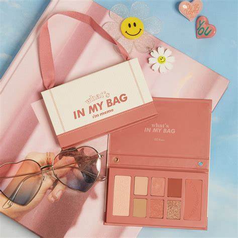I'm Meme What's in my Bag Palette - Choose
