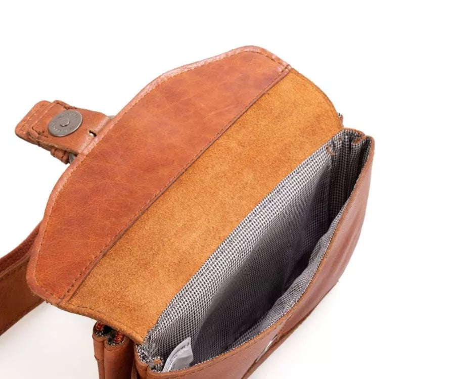 Spikes & Sparrow Belt Bag - Missouri - Black