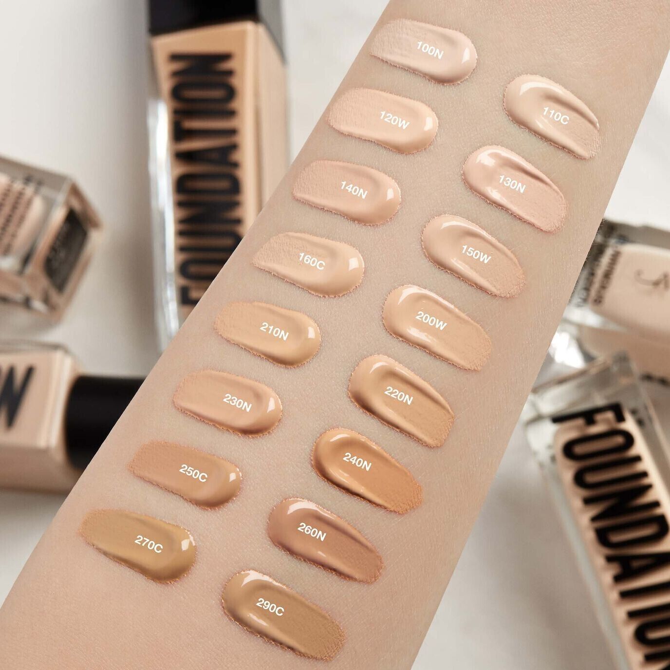 ANASTASIA LUMINOUS FOUNDATION - 290C